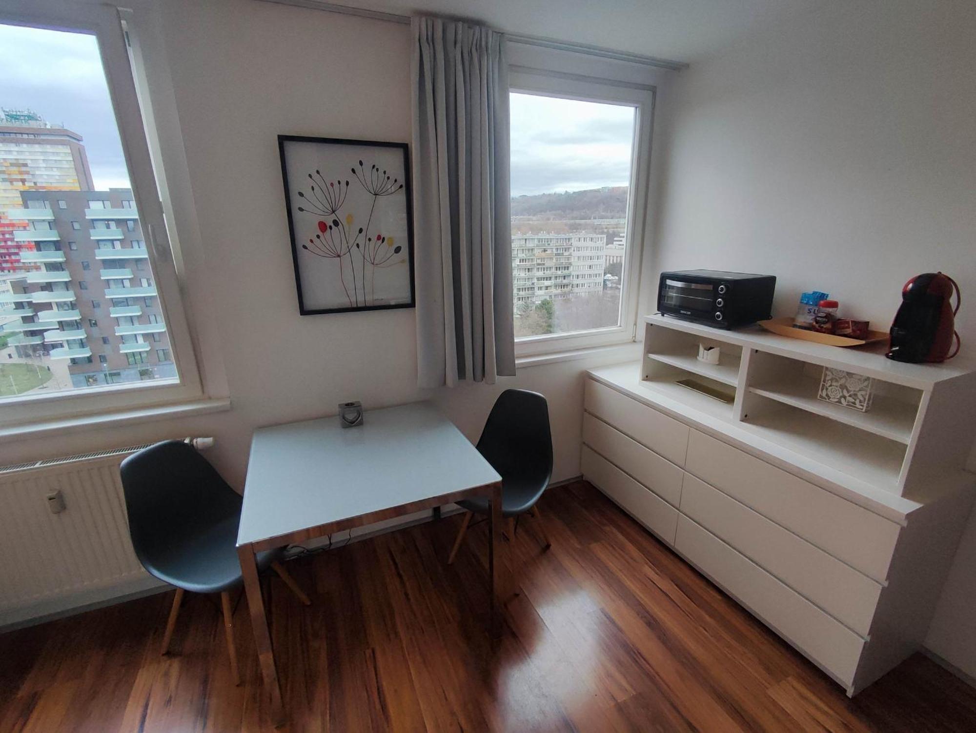 Golden Family Apartments Prague Ngoại thất bức ảnh