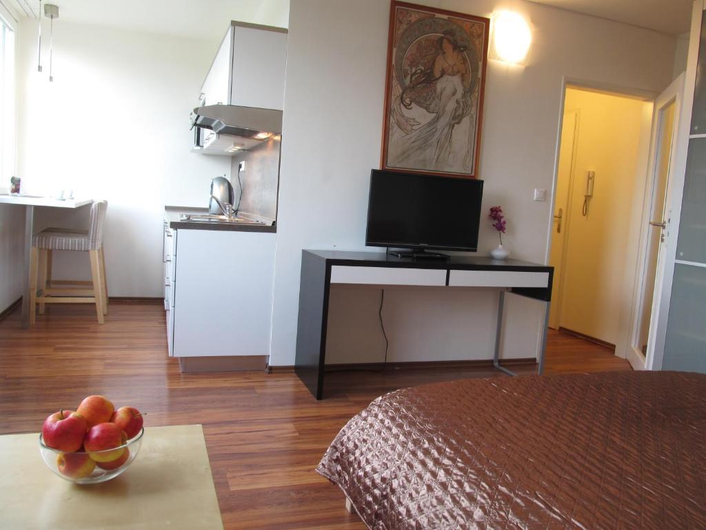 Golden Family Apartments Prague Phòng bức ảnh