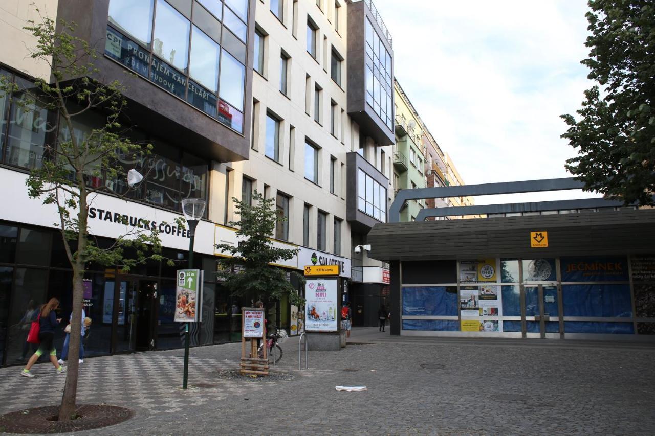 Golden Family Apartments Prague Ngoại thất bức ảnh