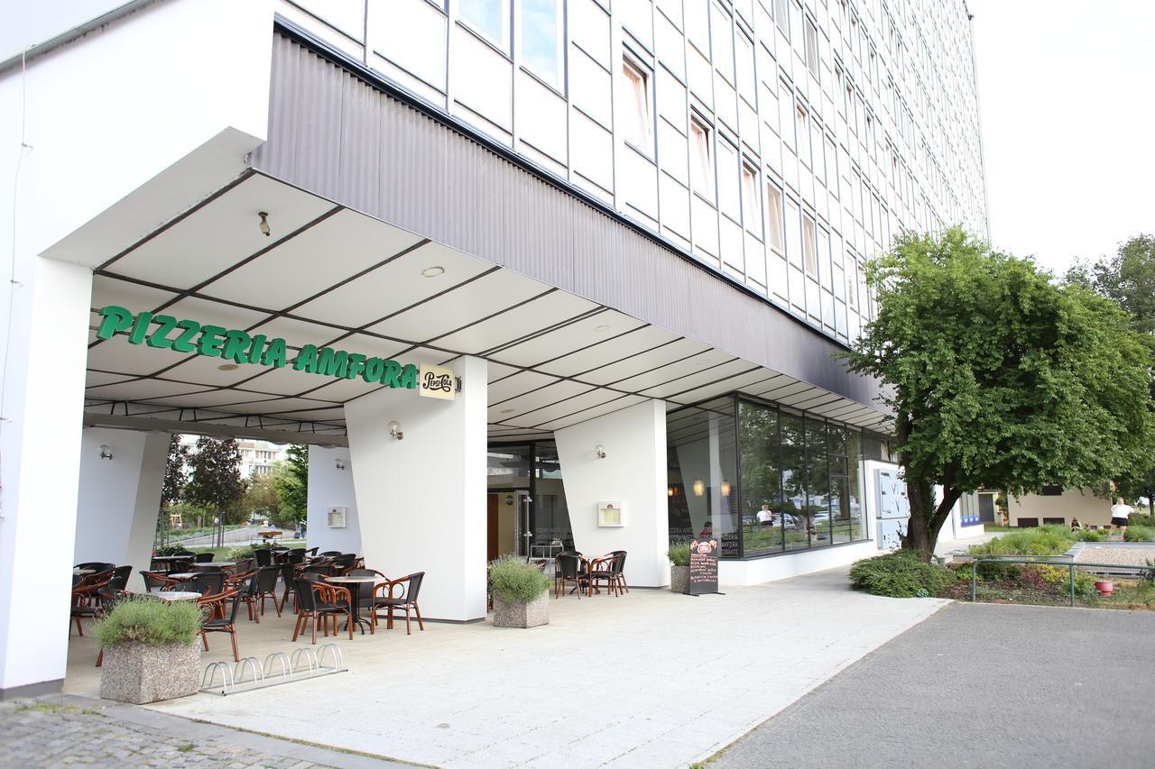 Golden Family Apartments Prague Ngoại thất bức ảnh