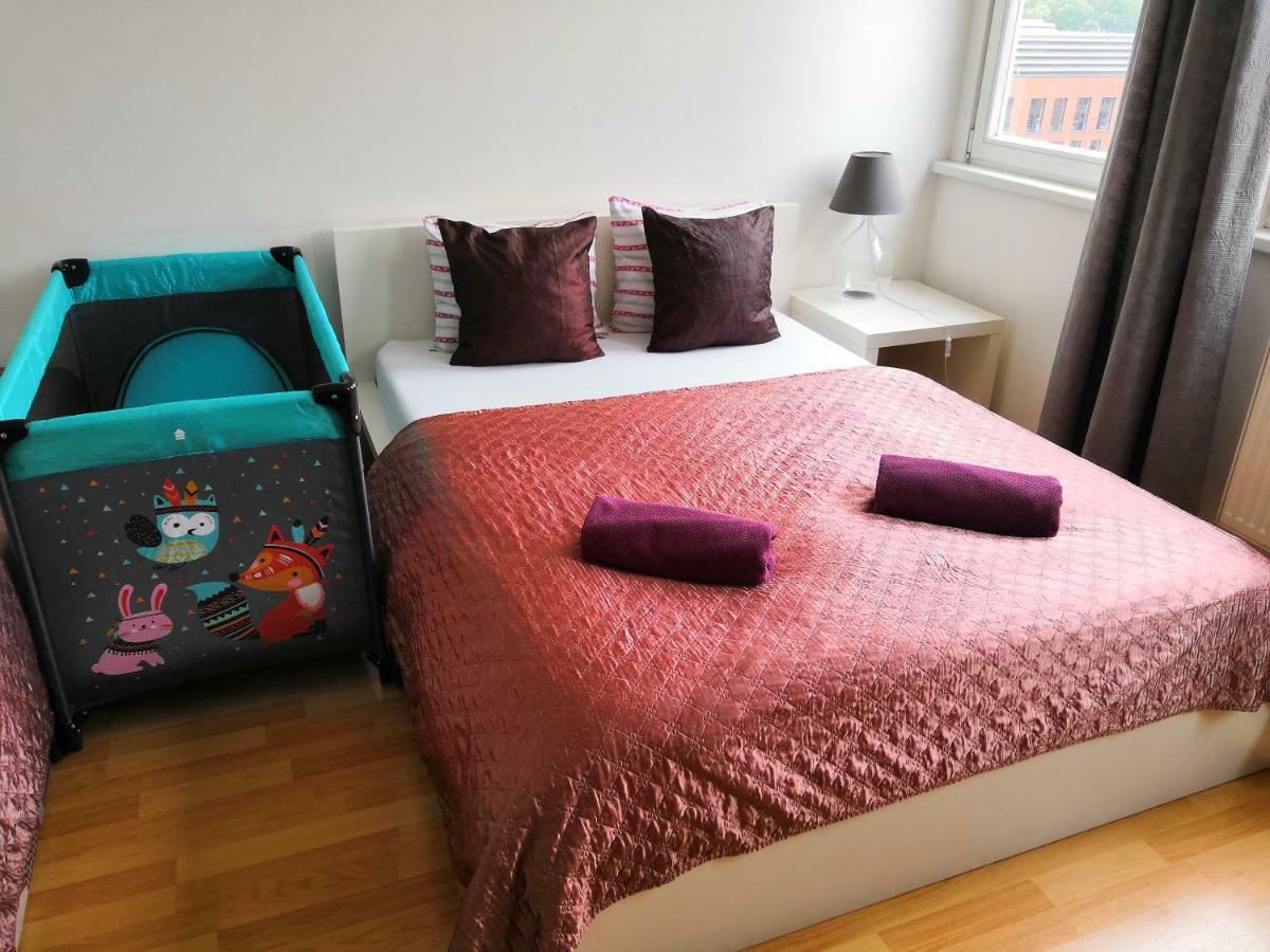 Golden Family Apartments Prague Ngoại thất bức ảnh